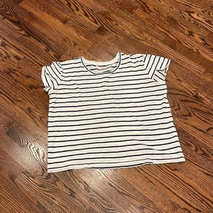 EUC Vineyard Vines Top